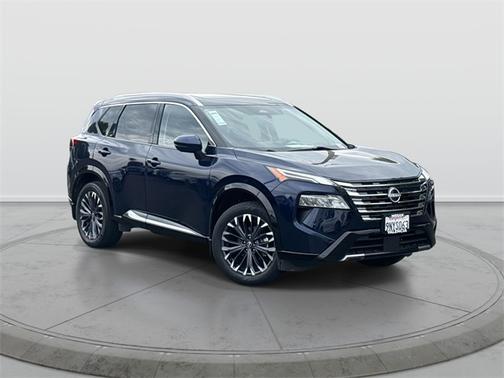 2024 Nissan Rogue Platinum