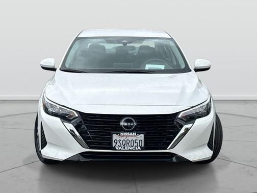Aspen White 2025 Nissan Sentra SV