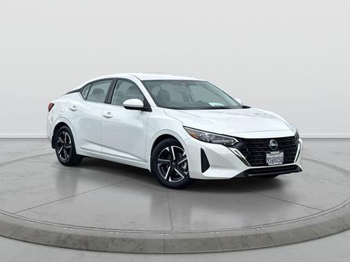 Aspen White 2025 Nissan Sentra SV