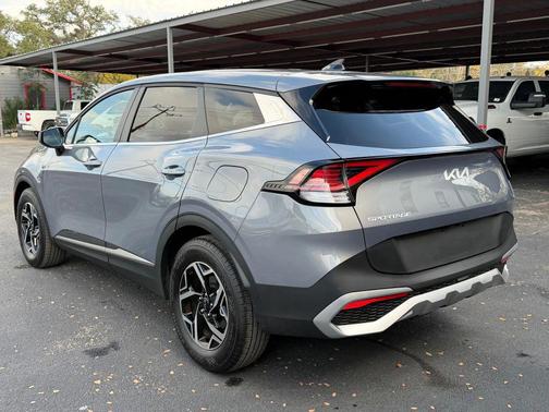 2025 Kia Sportage LX
