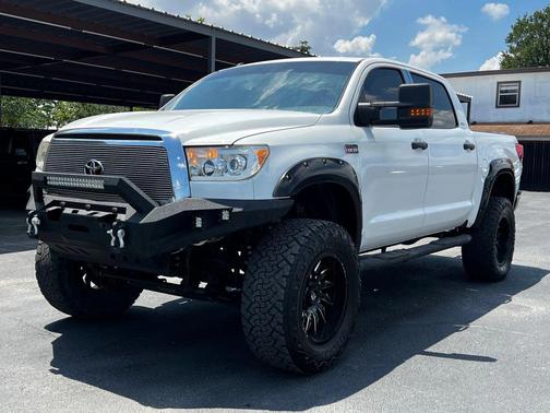 2010 Toyota Tundra Grade