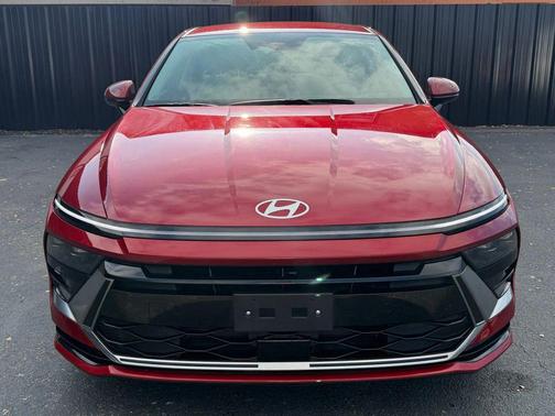 2025 Hyundai SONATA Hybrid SE