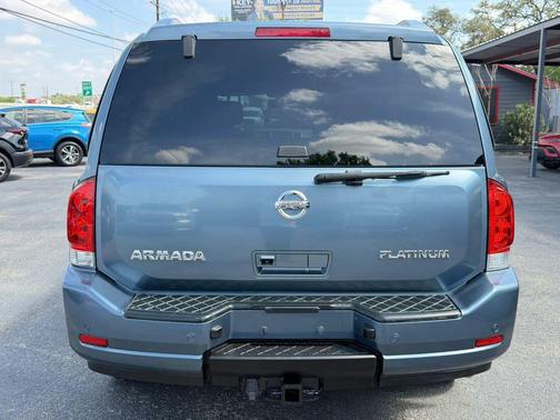2010 Nissan Armada Platinum