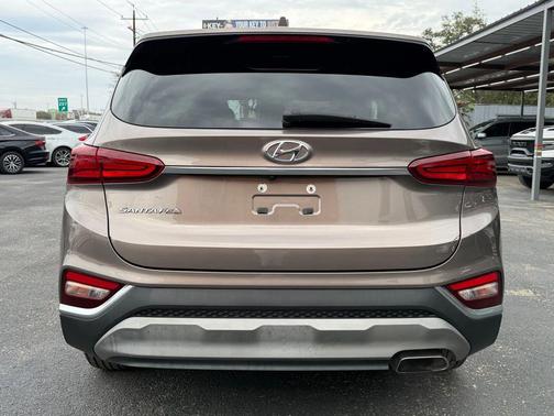 2020 Hyundai SANTA FE SEL 2.4