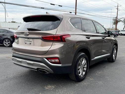 2020 Hyundai SANTA FE SEL 2.4