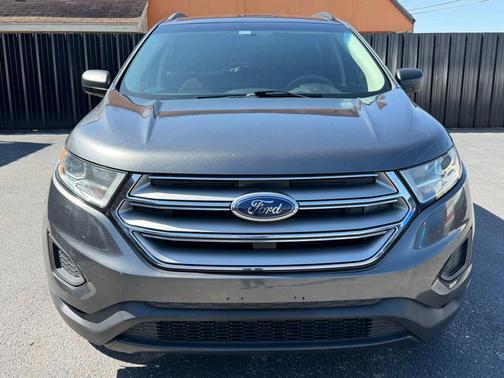 2018 Ford Edge SE