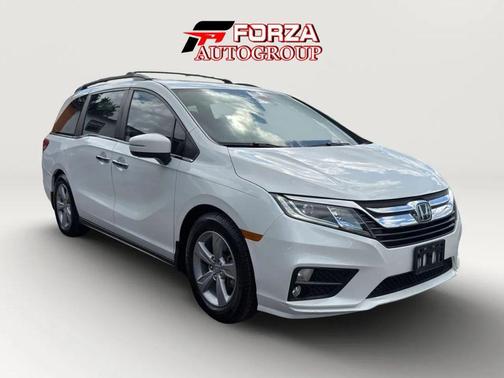 White 2020 Honda Odyssey EX-L w/Navigation/RES