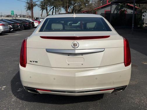 2014 Cadillac XTS Luxury