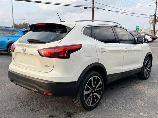 2019 Nissan Rogue Sport SL