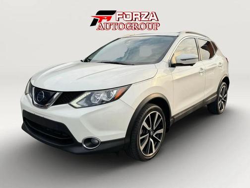 Pearl White Tricoat 2019 Nissan Rogue Sport SL
