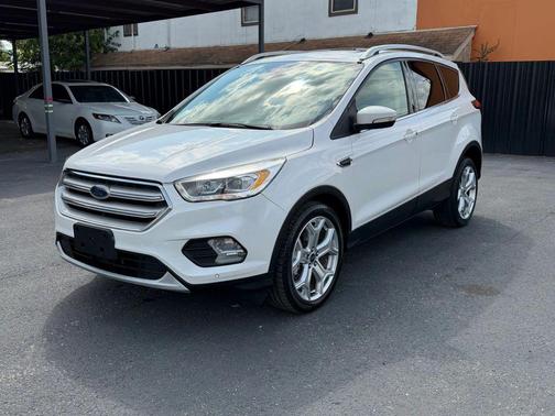 2019 Ford Escape Titanium