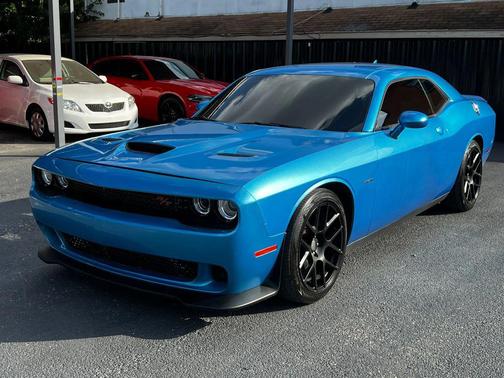 2015 Dodge Challenger R/T Plus