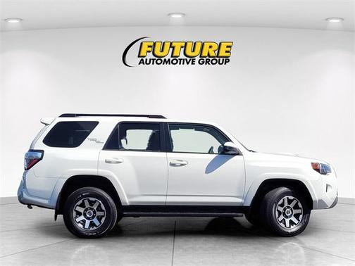 2022 Toyota 4Runner TRD Off Road
