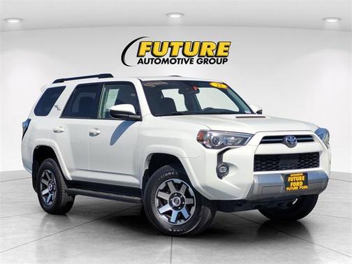 2022 Toyota 4Runner TRD Off Road