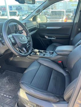 Carbonized Gray Metallic 2024 Ford Ranger LARIAT