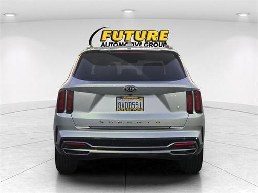 2021 Kia Sorento S