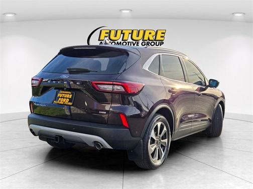 2023 Ford Escape Platinum