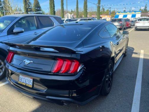 2018 Ford Mustang EcoBoost Premium