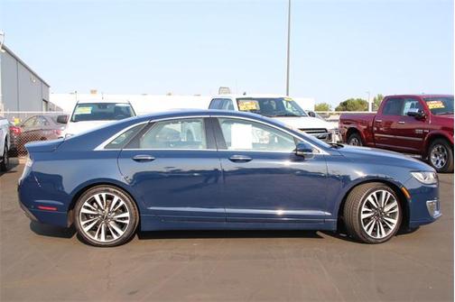 Blue 2018 Lincoln MKZ Hybrid Reserve