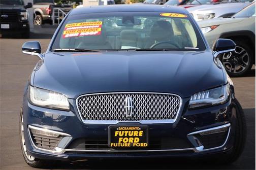 Blue 2018 Lincoln MKZ Hybrid Reserve