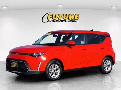 2024 Kia Soul LX