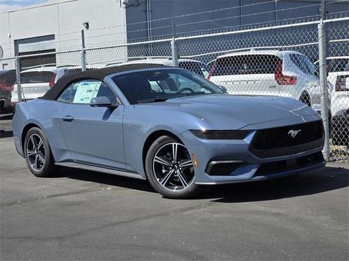 2025 Ford Mustang EcoBoost