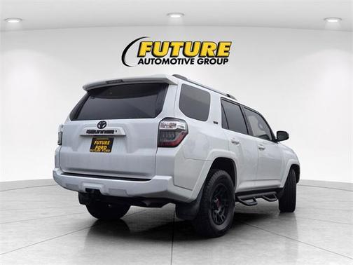 2021 Toyota 4Runner SR5