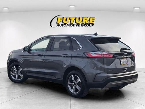 Carbonized Gray Metallic 2024 Ford Edge SEL