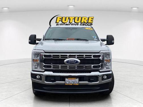 2023 Ford F-350 XLT