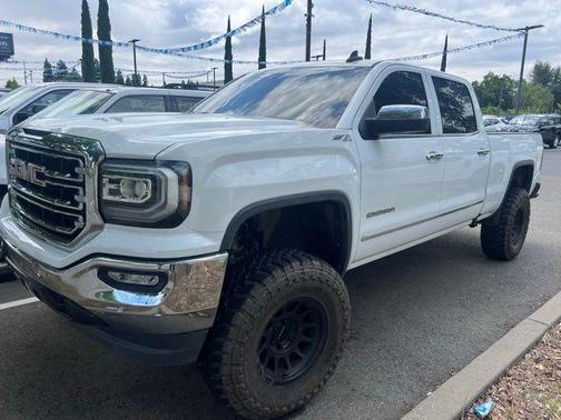 Summit White 2018 GMC Sierra 1500 SLT