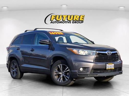 2016 Toyota Highlander XLE