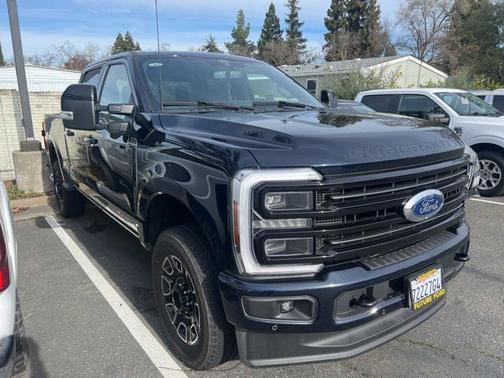 2025 Ford F-350 Platinum