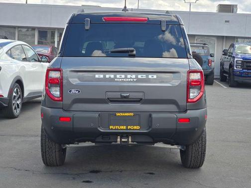 Carbonized Gray Metallic 2026 Ford Bronco Sport Badlands