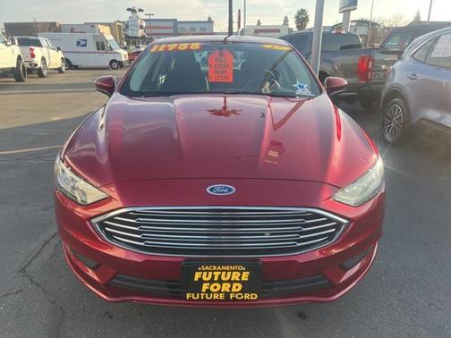 2017 Ford Fusion Hybrid SE