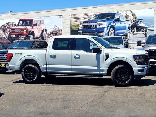 Avalanche 2026 Ford F-150 XLT