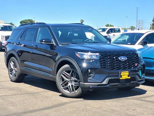 Agate Black Metallic 2026 Ford Explorer ST