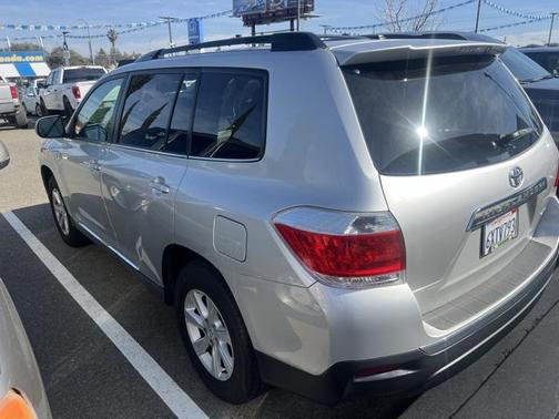 2012 Toyota Highlander SE