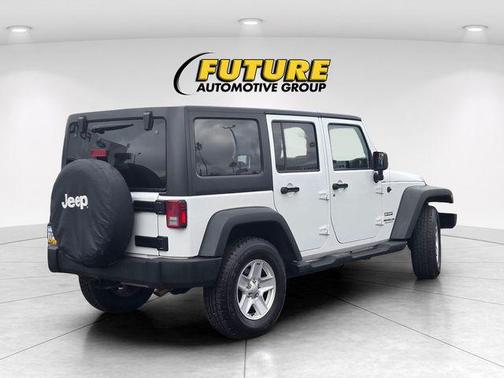 Bright White Clearcoat 2015 Jeep Wrangler Unlimited Sport