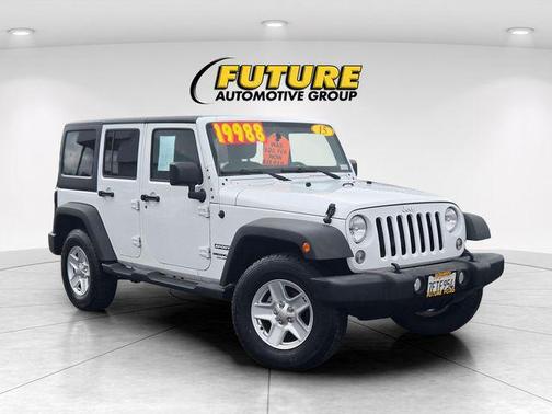 Bright White Clearcoat 2015 Jeep Wrangler Unlimited Sport
