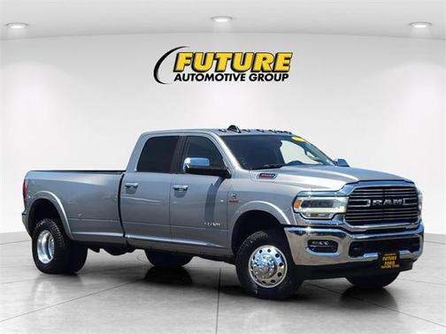 2022 RAM 3500 Laramie Crew Cab 4x4 8' Box