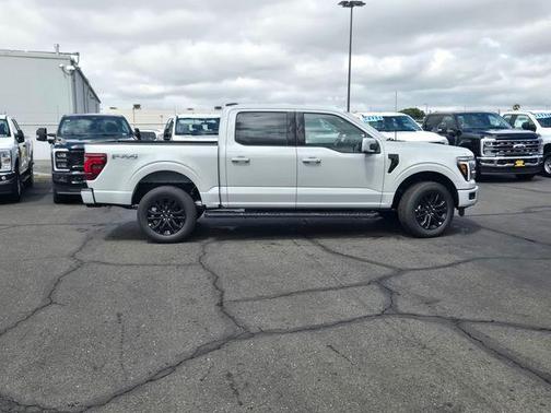 Avalanche 2026 Ford F-150 Lariat