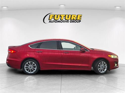 2020 Ford Fusion Plug-In Hybrid Titanium
