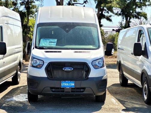 Oxford White 2025 Ford Transit-250 Base