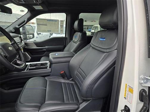 2026 Ford F-250 Platinum