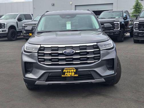 Carbonized Gray Metallic 2026 Ford Explorer Active