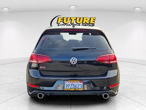 2020 Volkswagen Golf GTI 2.0T SE DSG