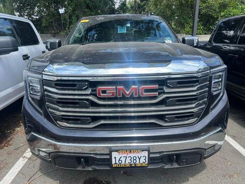 Titanium Rush Metallic 2023 GMC Sierra 1500 SLT