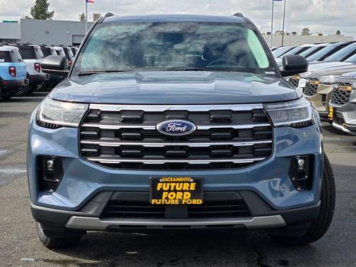 2026 Ford Explorer Active w/200A Pkg