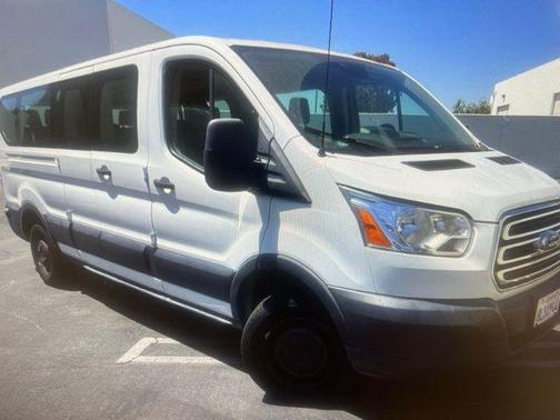 Oxford White 2019 Ford Transit-350 XLT