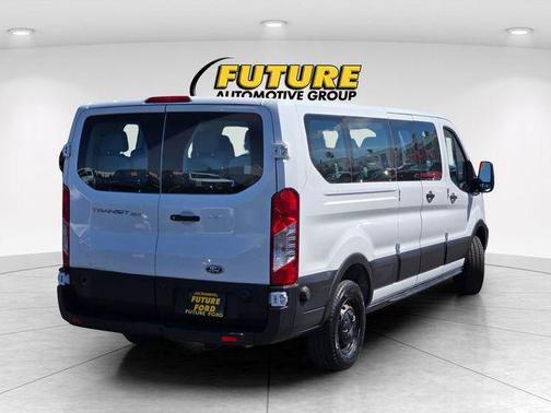 Oxford White 2019 Ford Transit-350 XLT